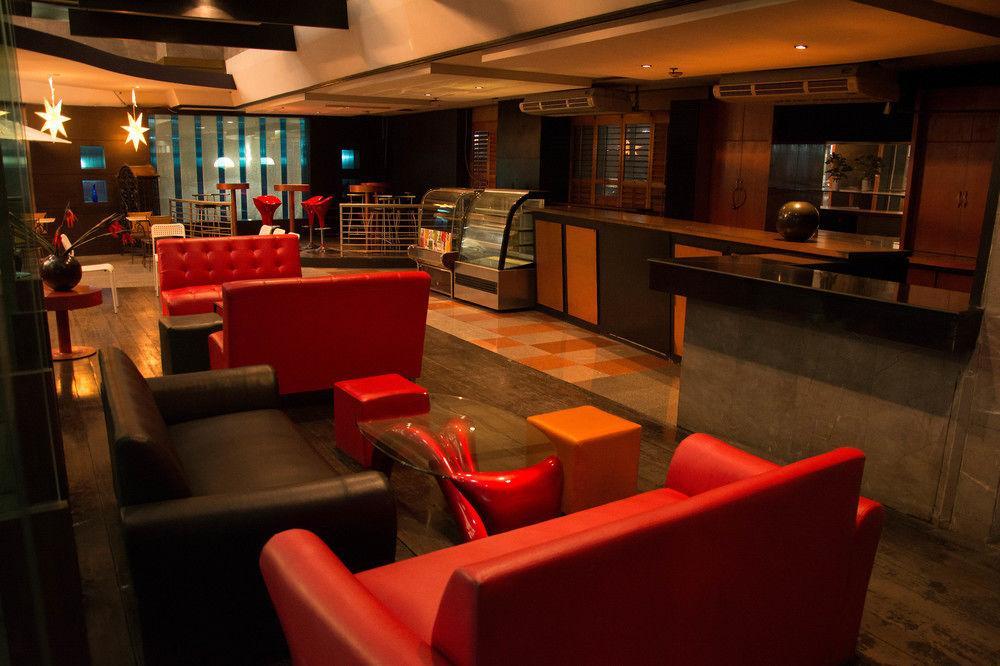Maxx Hotel Бангкок Экстерьер фото